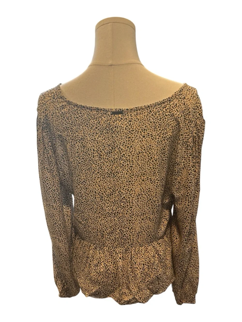 Billabong Women’s Printed Peplum Long Sleeve Blouse | Size Medium | Boho Tie Nec